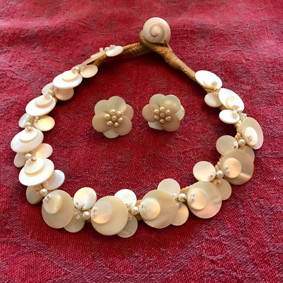 Mother-of-Pearl Hemp Necklace w Matching Earrings - Picture 1 of 10
